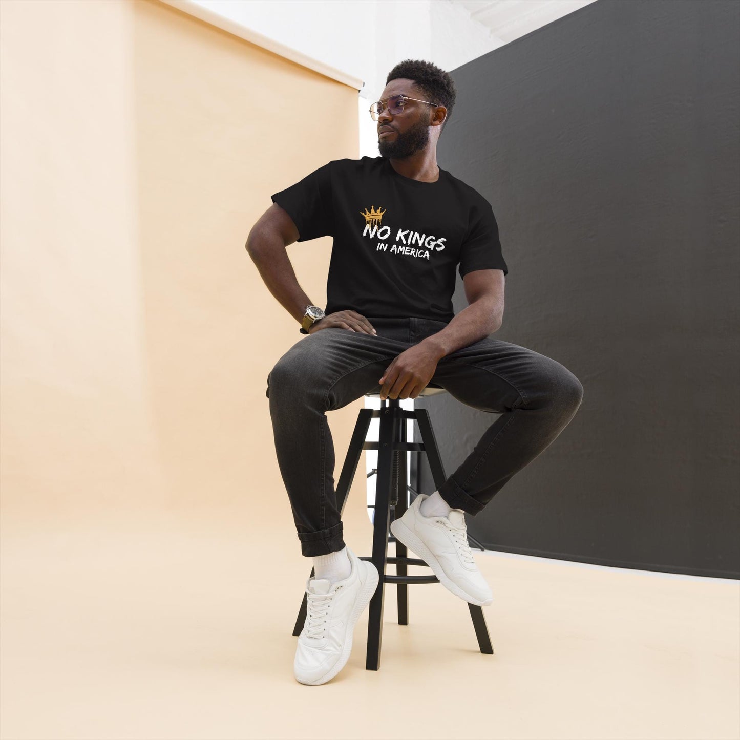 No Kings In America Graphic Tee